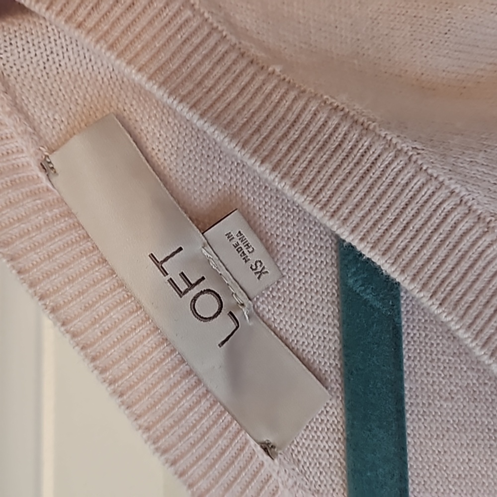 Loft sweater - Picture 2 of 3